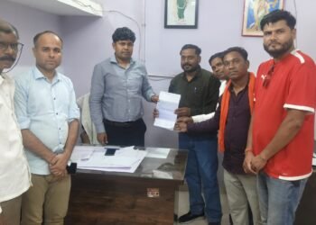 दुकान नीलामी राशि पर घिरा पतोरा पंचायत…..बैठक में जांच प्रस्ताव पारित, एसडीएम को सौंपा आवेदन