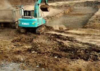 रूही के पैठू तालाब में अवैध उत्खनन की शिकायत, ग्रामीणों ने कलेक्टर से की कार्रवाई की मांग