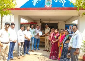 रानीतराई अंचल में अवैध शराब एवं गांजा के खिलाफ में सौंपा ज्ञापन
