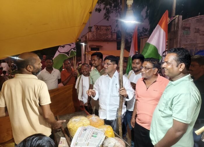 सेलूद बाजार में घूम-घूमकर कांग्रेस ने बताया महंगाई का असर, व्यापारियों से चर्चा कर भाजपा सरकार की नीतियों के खिलाफ किया जनजागरण