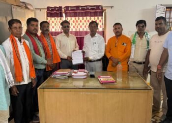 जनपद पंचायत पाटन उपचुनाव : नरेंद्र गायकवाड़ ने लिया नाम वापस, भाजपा प्रत्याशी सुरेन्द्र साहू को समर्थन