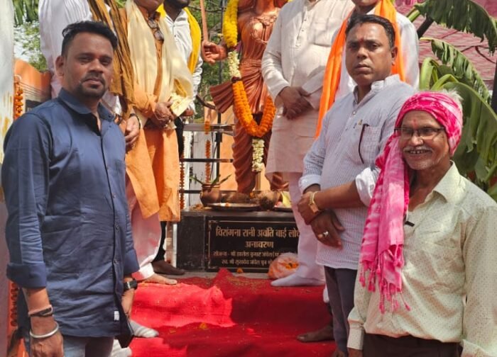 रायपुर लोधी समाज में लोधी भवन का लोकार्पण, वीरांगना रानी अवंती बाई लोधी की प्रतिमा का अनावरण