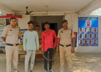 इंस्टाग्राम पर दबंगई दिखाना पड़ा भारी, दो युवक गिरफ्तार