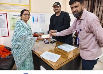 पार्षद ने प्राथमिक स्वास्थ्य केंद्र भिलाई 3 में उपलब्ध कराई वाटर कूलर,,,