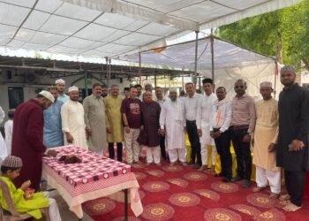 पाटन के जामा मस्जिद में हर्षोल्लास से मनाई गई ईद-उल-अज़हा का त्योहार,,