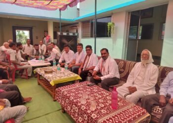 गांव-गांव में कांग्रेस का संगठन विस्तार अभियान तेज, चैतन्य बघेल ने कार्यकर्ताओं से किया संवाद