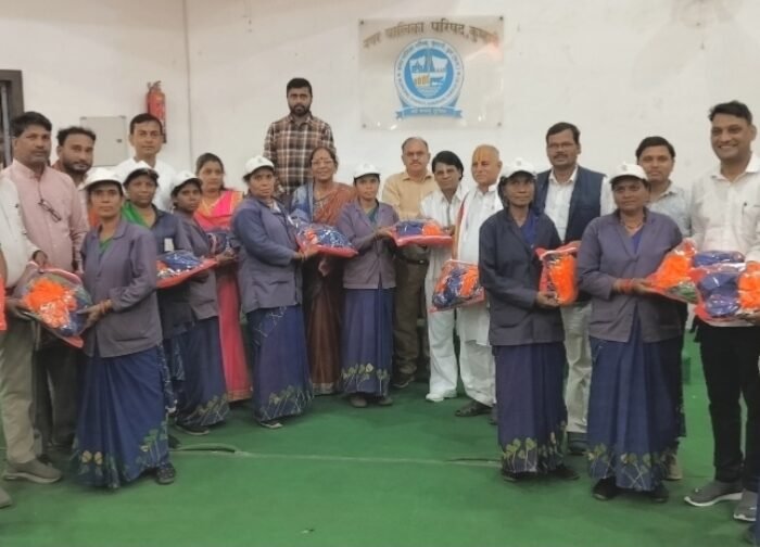 मजदूर दिवस पर नगर पालिका ने स्वच्छता दीदियों का किया सम्मान; ‘स्वच्छता सर्वेक्षण 2025-26’ में नंबर-1 आने का संकल्प
