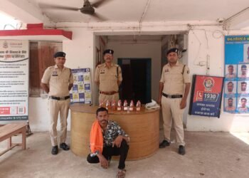 अवैध शराब बिक्री करने वाला आरोपी गिरफ्तार, भेजा गया जेल…मामला रानितराई क्षेत्र का