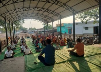 अंतर्राष्ट्रीय योग दिवस पर सरस्वती शिशु मंदिर तरीघाट में 200 विद्यार्थियों को निशुल्क टी-शर्ट वितरण, उत्साहपूर्वक मनाया गया योग दिवस