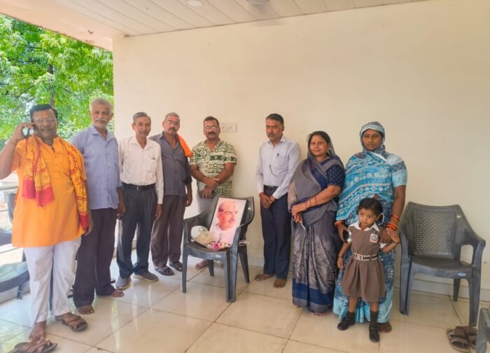 डॉ. श्यामा प्रसाद मुखर्जी की पुण्यतिथि पर सेलूद में भाजपा कार्यकर्ताओं ने किया श्रद्धांजलि अर्पित