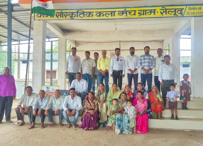 कर्मा भवन सेलूद में साहू समाज ने शान से फहराया तिरंगा, स्वतंत्रता संग्राम सेनानियों को किया नमन