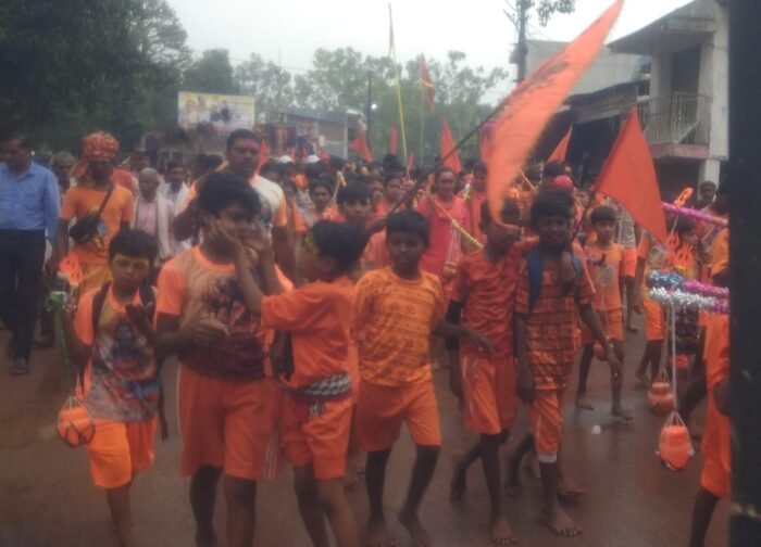 केसरा में कांवड़ियों का भव्य स्वागत, महाप्रसादी का हुआ आयोजन