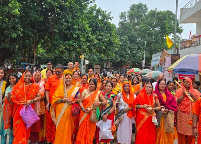 बोल बम के गगन भेदी नारों के साथ सर्व ब्राह्मण समाज ने निकाली कांवड़ यात्रा