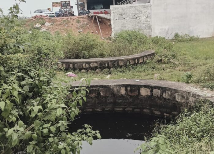 जल संसाधन विभाग के सब डिवीजन पाण्डुका अंतर्गत नहर,नालियों में साफ सफाई वा कंक्रीटीकरण के लिय  ग्रामीणों ने दिए आवेदन ,,,, नियमित खरपतवारो की साफ सफाई की भी मांग,,,,
