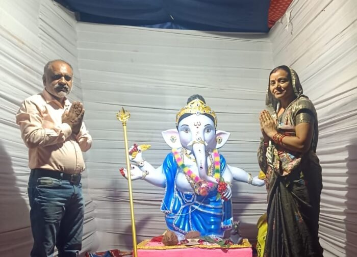 देवादा के सभी 10 गणेश पंडालों में पहुंचीं सरपंच लक्ष्मी नीलू वर्मा, पूजा-अर्चना कर मांगी ग्रामवासियों की सुख-समृद्धि