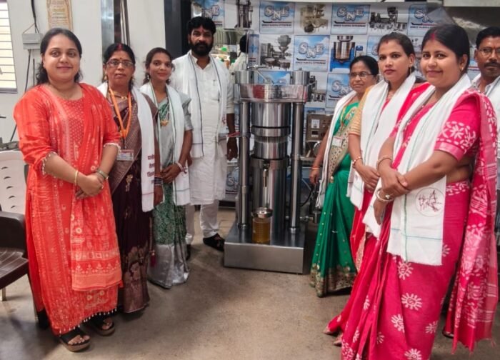 जितेंद्र साहू की पहल से तेलघानी व्यवसाय को नई दिशा