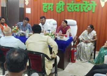 दशहरा उत्सव समिति की बैठक सम्पन्न।