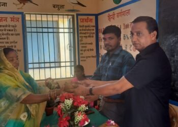 अतरमरा वा दीवना के आंगनबाड़ी केंद्र में सेवा संकल्प अभियान के तहत कार्यक्रम का आयोजन,,,,