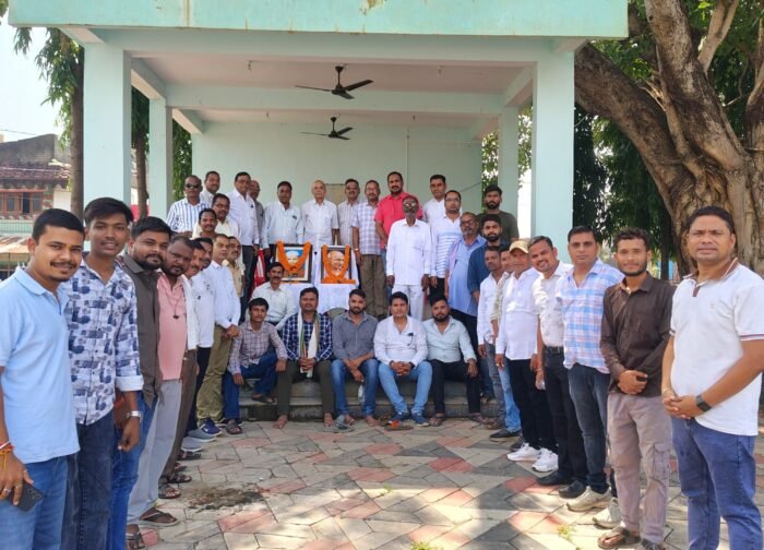 गांधी जयंती एवं शास्त्री जयंती श्रद्धापूर्वक मनाई गई