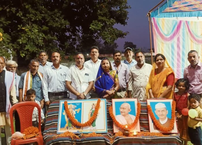 तरीघाट में गांधी-शास्त्री जयंती पर हुआ भव्य आयोजन