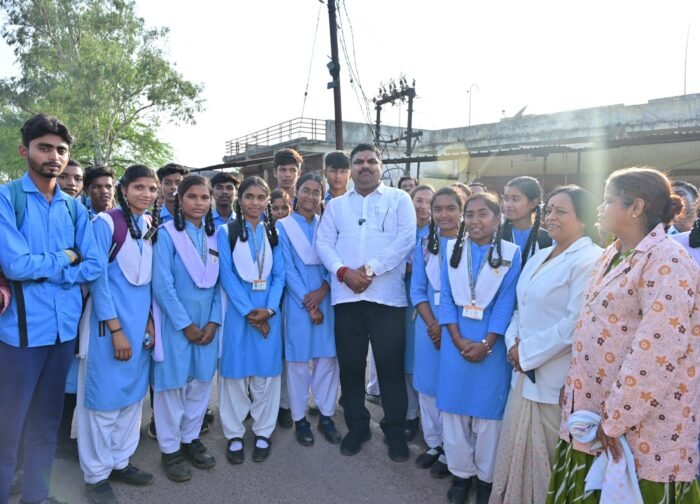स्‍कूल शिक्षा मंत्री की घोषणा पर 24 घंटे के भीतर कार्रवाई, बच्चों की मांग पर सेलूद कन्या विद्यालय में प्रार्थना शेड निर्माण के लिए 10 लाख रुपये स्वीकृत