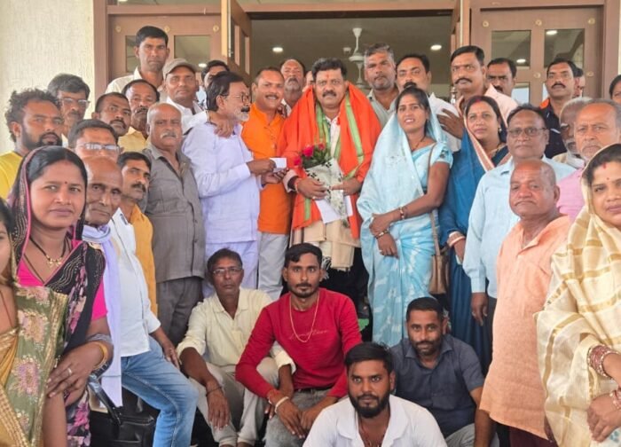 चंद्राकर समाज की मांग पर 80 लाख रुपये के विकास कार्यों की स्वीकृति…उपमुख्यमंत्री का जताया आभार