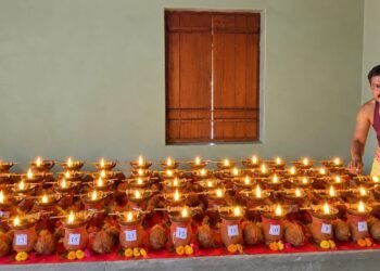 पोड़ के मां शीतला मंदिर में प्रज्वलित हुईं 88 मनोकामना ज्योति, गांव गांव विराजे,,, मां दुर्गा,,, भक्तिमय हुआ अंचल का माहौल,,,,,